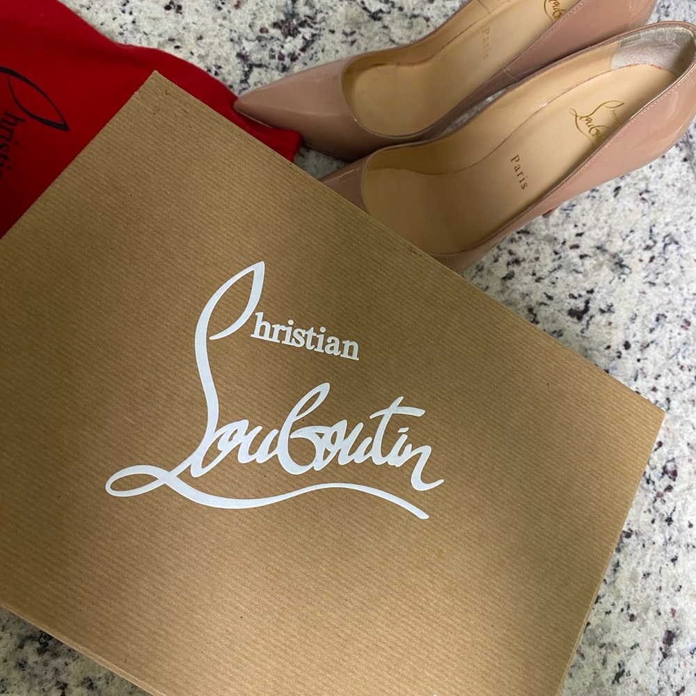 SO KATE Christian Louboutin